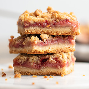 Strawberry Crumble Bars