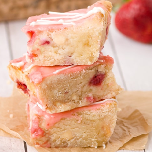 Strawberry Lemon Blondies Valentine's Recipe Strawberry Lemon Blondies Valentine's Recipe