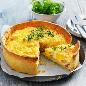 Egg and Bacon Picnic Pie